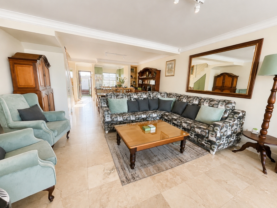 To Let 2 Bedroom Property for Rent in Knysna Central Western Cape
